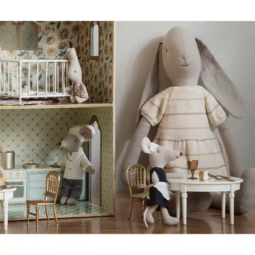 Maileg Knuffelmuis Grote Zus - Dienstmeisje - 15 Cm - Afbeelding 3