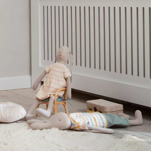 Maileg Knuffelkonijn Broek En Shirt - Maat 4 - 63 Cm 4 Maileg Knuffelkonijn Broek En Shirt - Maat 4 - 63 Cm - Afbeelding 2