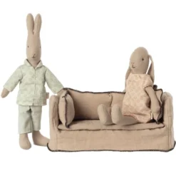 Maileg Poppenhuisbank Sofa - 22 Cm -Maileg Winkel maileg poppenhuis zitbank2